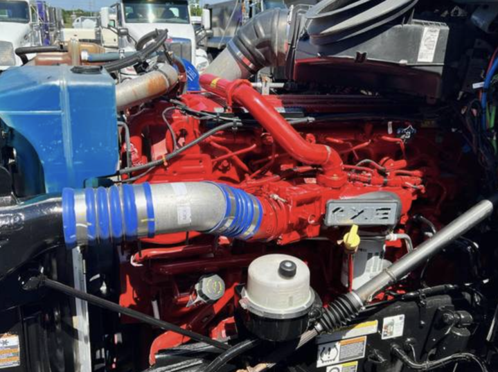 this image shows mobile truck engine repair in Newark, NJ